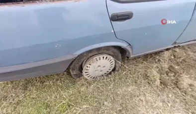 Tofaş Kartal Lastiği Patladı, Refüje Uçtu